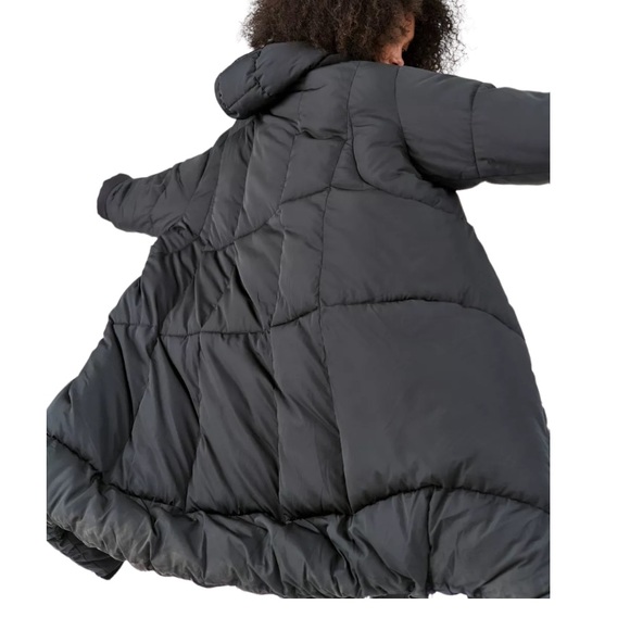 Urban Outfitters Long Puffer Jacket Coat - Picture 2 of 16